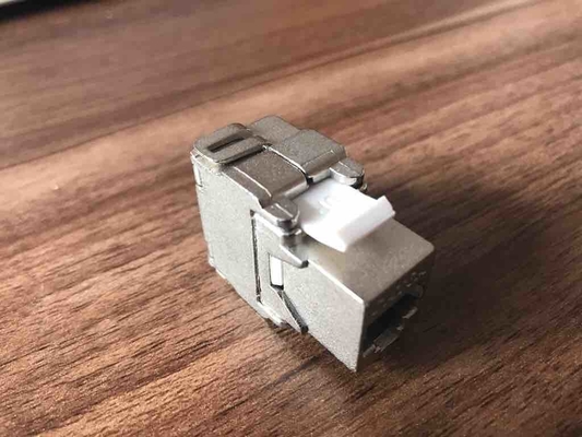 FTP Cat6 Punch Down Keystone Jack RJ45 180 Derajat Warna Metalik OEM / ODM